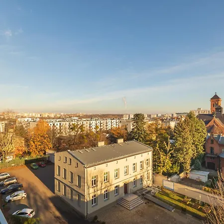 One Bedroom With Balcony In By Renters Apartment